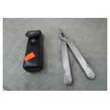 LEATHERMAN MULTI TOOL