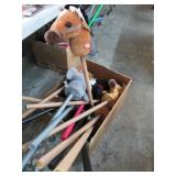 BOX -- ANIMAL BROOM STICK TOYS W/ SOUNDS