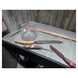 VINTAGE KNIVES & ETCHED BOTTLE