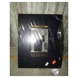 SPECIAL EDITION BULLITT MOVIE DVD & BOOK SET