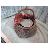 BASKET & YANKEE CANDLE