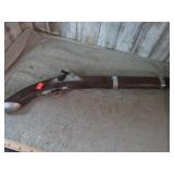 "FLINT LOCK" CAP GUN