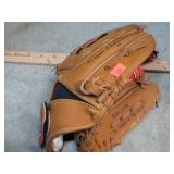 (NWT) RAWLINGS 10" BASEBALL GLOVE