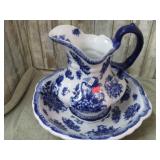 IMPORT FLOW BLUE WASH BOWL & PITCHER