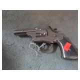TROOPER CAP GUN