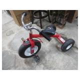 TRICYCLE