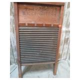 VINTAGE WASHBOARD