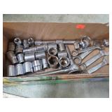 STUBBY WRENCHES, 3/8" DRIVE SOCKETS & RATCHET