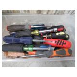 SCREWDRIVERS & NUT DRIVERS