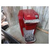 KEURIG COFFEE MAKER
