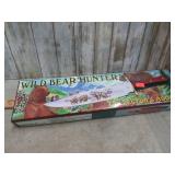 WILD BEAR HUNTER KNIFE -- 9" BLADE