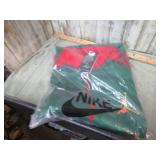 NIKE JOGGING SUIT -- XL