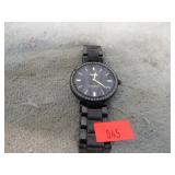 WATCH -- MARKED COACH