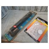 FELT PADS & DOOR CLOSER