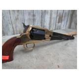 REPLICA REMINGTON 1858 44 CAL PERCUSSION REVOLVER