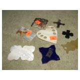 MOTHER OF PEARL THREAD HOLDERS ?