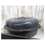ENEMELED ROASTING PAN