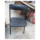 FOLDING CHAIR