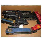 MODEL TRAIN ENGINES & CARS