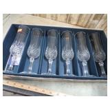 CRYSTAL CHAMPAGNE FLUTES