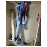 CLAW HAMMERS & TIN SNIPS