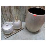 POTTERY BATHROOM SET