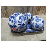 POTTERY BALLS & TRAY