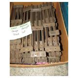 LIONEL STANDARD GAUGE MODEL TRAIN STRAIGHT TRACKS