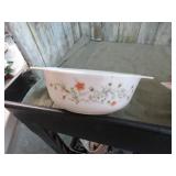 PYREX ENGLAND MIXING BOWLS