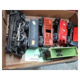 PREWAR LIONEL 1666 MODEL TRAIN SET