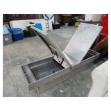 FULL SIZE PICK-UP TOOL BOX
