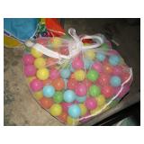 BOUNCE PIT BALLS