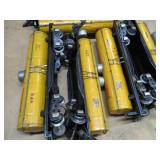 AMERICAN FLYER PREWAR MODEL TRAIN TANK CARS