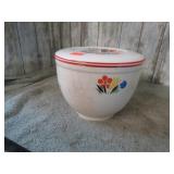VINTAGE OVEN PROOF BOWL W/ LID