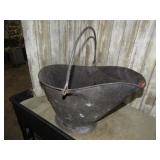 VINTAGE COAL SKUTTLE BUCKET