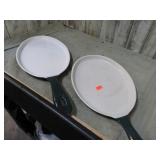 ENAMELED CAST IRON SIZZLER PANS