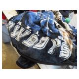 2-- THROW BLANKETS