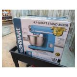 4.7 qt STAND MIXER