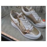 MICHAEL KORS  SHOES -- 7M