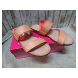 ROUGE SANDALS -- 8 1/2
