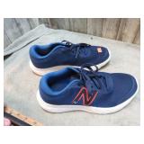 NEW BALLANCE SHOES -- 5.5