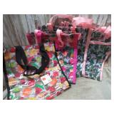 SHOPPING TOTES
