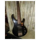 BASS ELECTRIC GUITAR