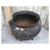 CAST IRON POT -- CHIP OUT OF LIP