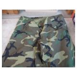 MILITARY COLD WEATHER PANTS -- L - REG