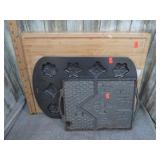 CUTTING BOARD & BAKING PANS