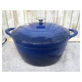 ENAMELED CAST IRON 6 qt POT