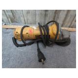 DEWALT ANGLE GRINDER