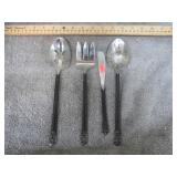SERVING UTENSILS