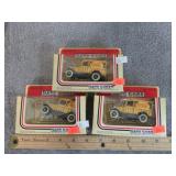 THREE LLEDD 1:64 DIECAST TRUCKS